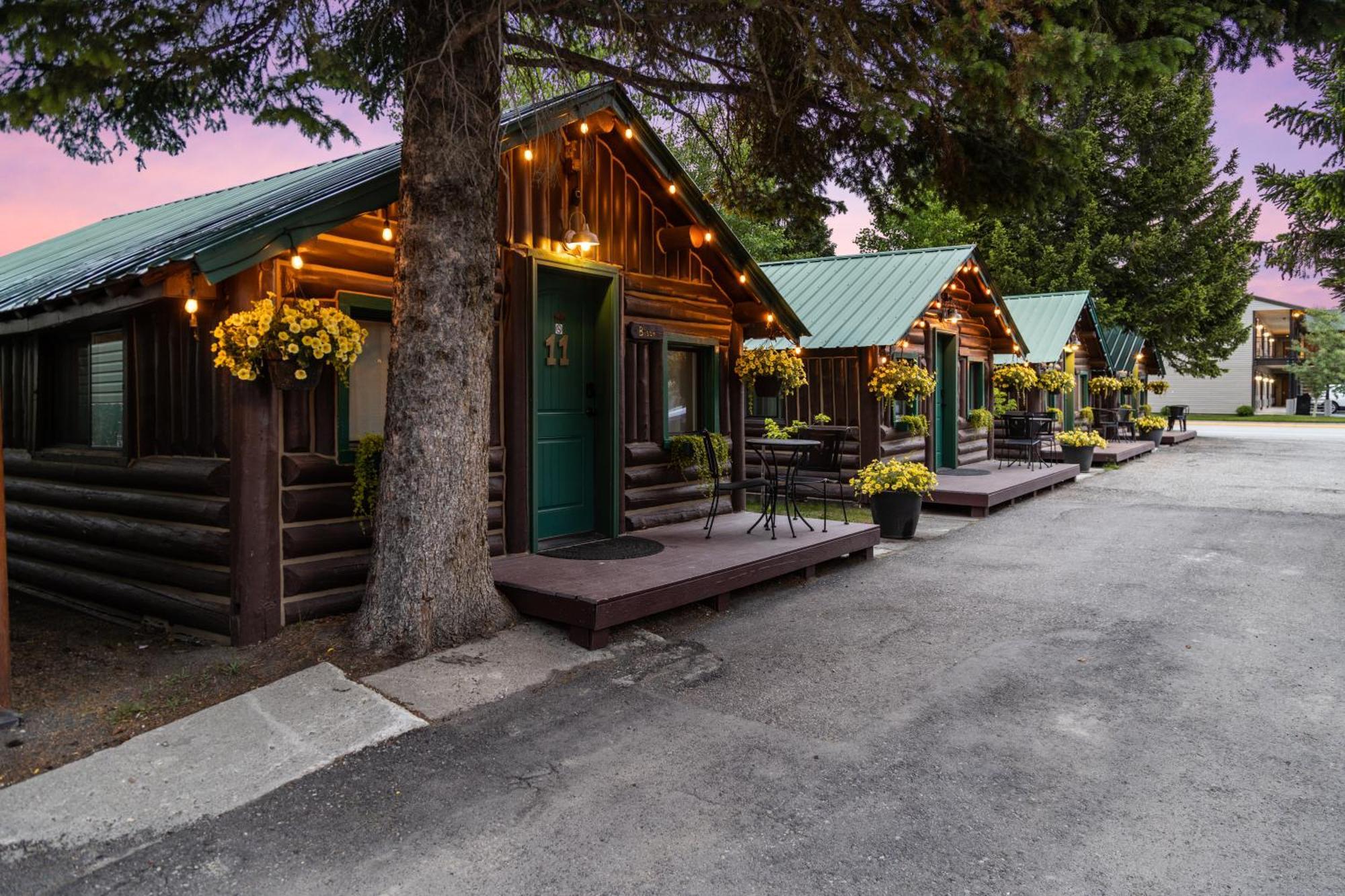 The Bucking Moose Otel West Yellowstone Dış mekan fotoğraf