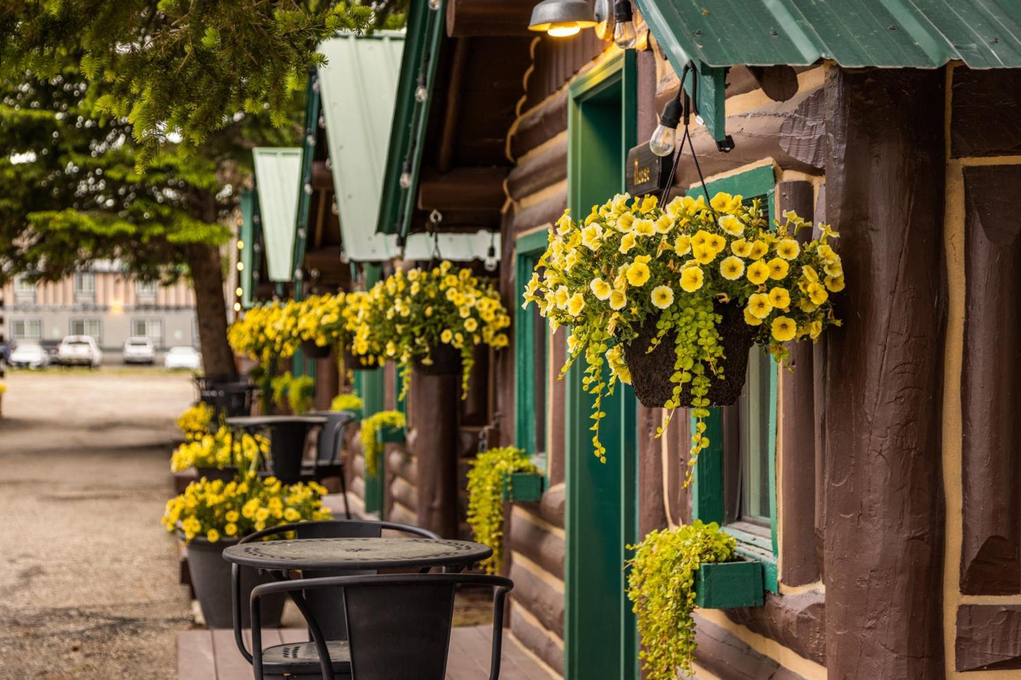 The Bucking Moose Otel West Yellowstone Dış mekan fotoğraf